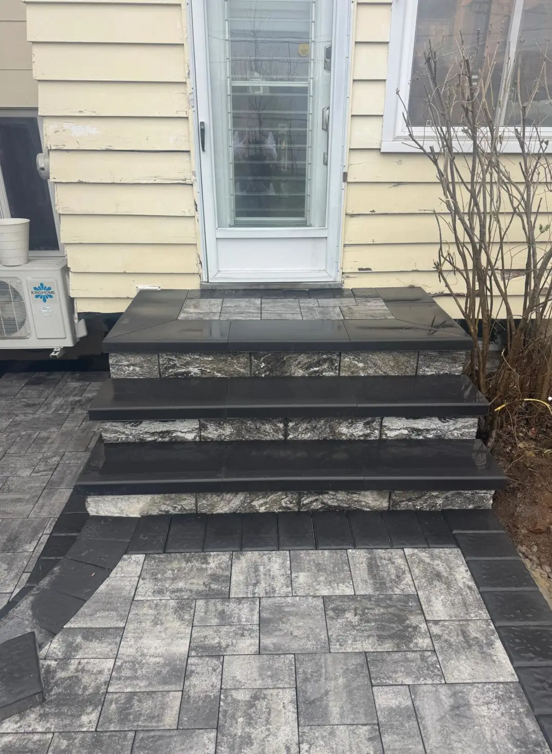 Stoops & Steps